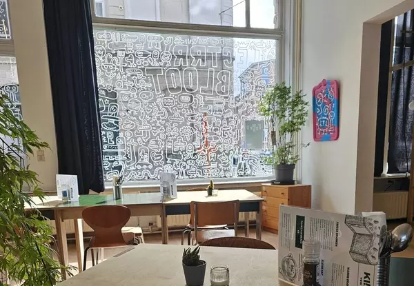 Onze bar aan de binnenkant